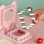 sandwich cutters