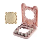 sandwich cutters